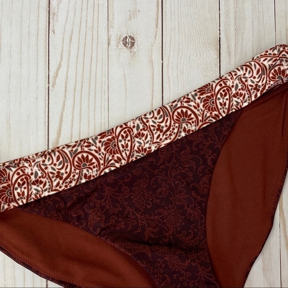 Athleta Aqualuxe Batik Mid Rise Bikini Bottoms Size Small Women - Picture 4 of 10